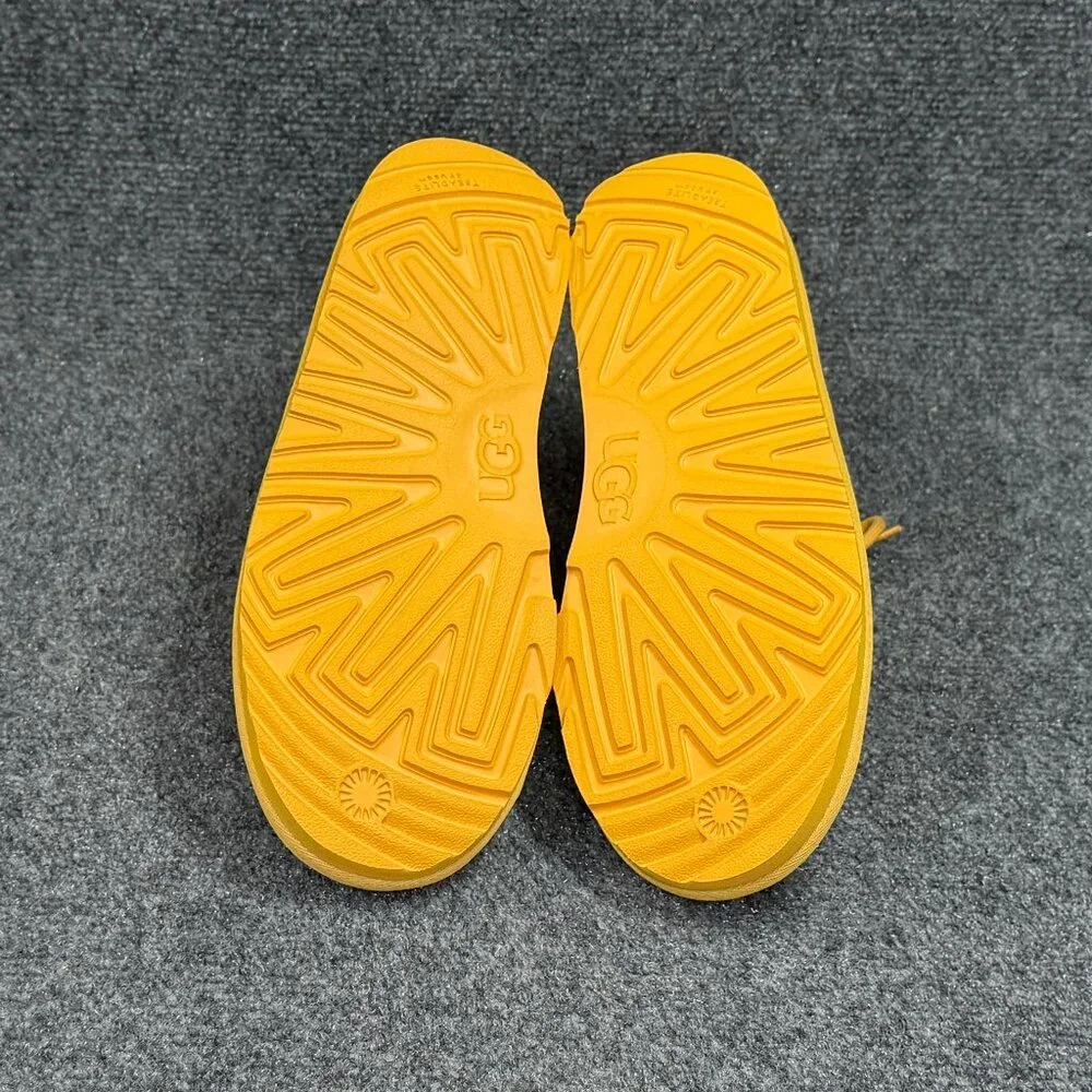 UGG Neumel II Boots Youth 4 Gold Yellow Suede Shearling Winter Chukka Snow Shoes